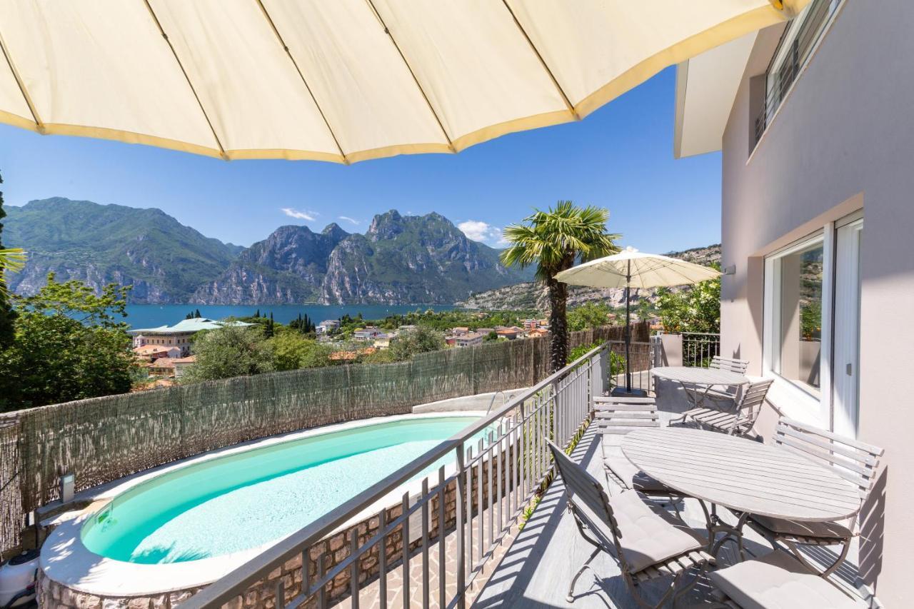 Villa Fiore Torbole Sul Garda Bagian luar foto