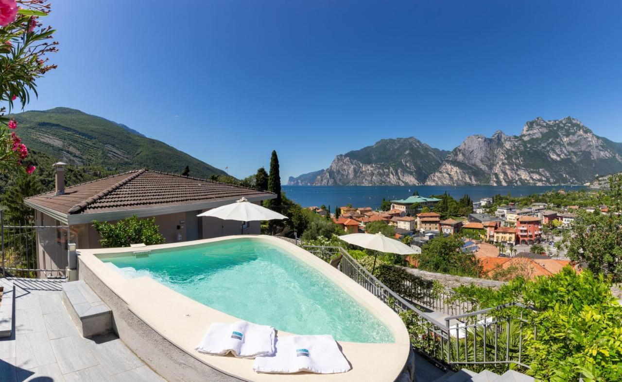 Villa Fiore Torbole Sul Garda Bagian luar foto