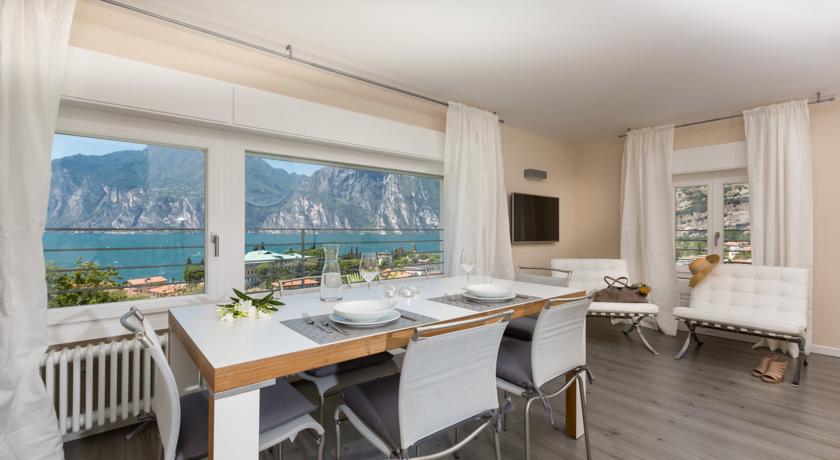 Villa Fiore Torbole Sul Garda Ruang foto